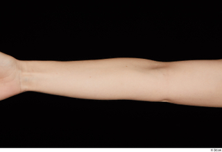 Rania forearm nude 0003.jpg